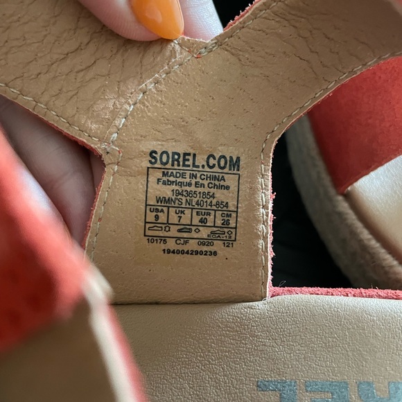 Sorel Cameron Sandals - Picture 8 of 8